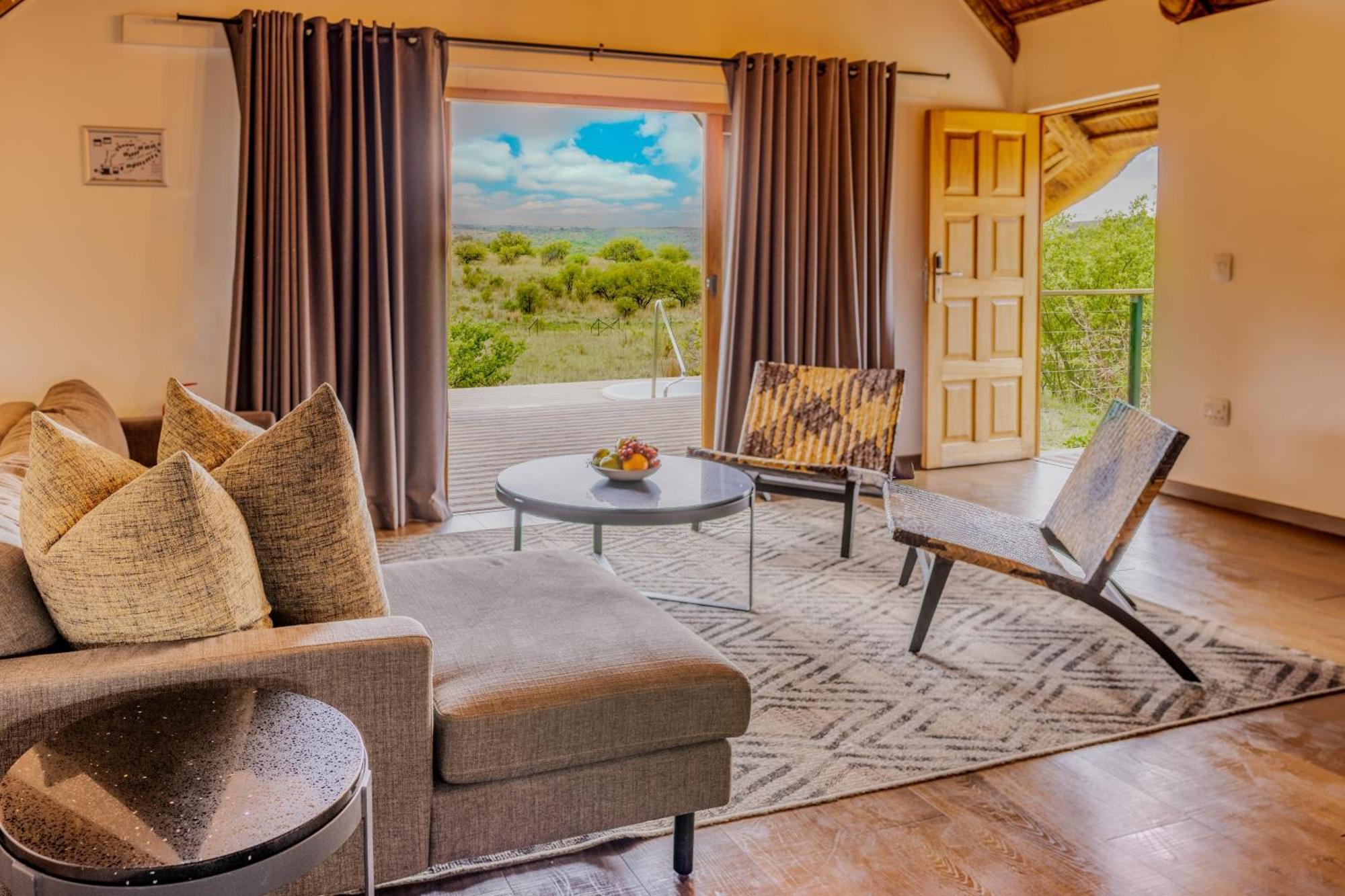 Cradle Boutique Hotel Lanseria Exterior photo